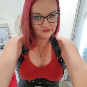 Meet your Posher, Nina